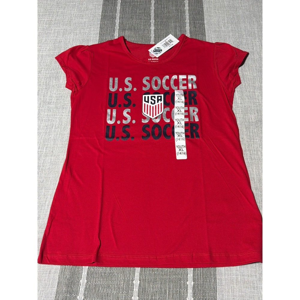 US Soccer Girls Youth XL 14/16 Red Graphic T-Shirt NWT USWNT USA Crest Tee